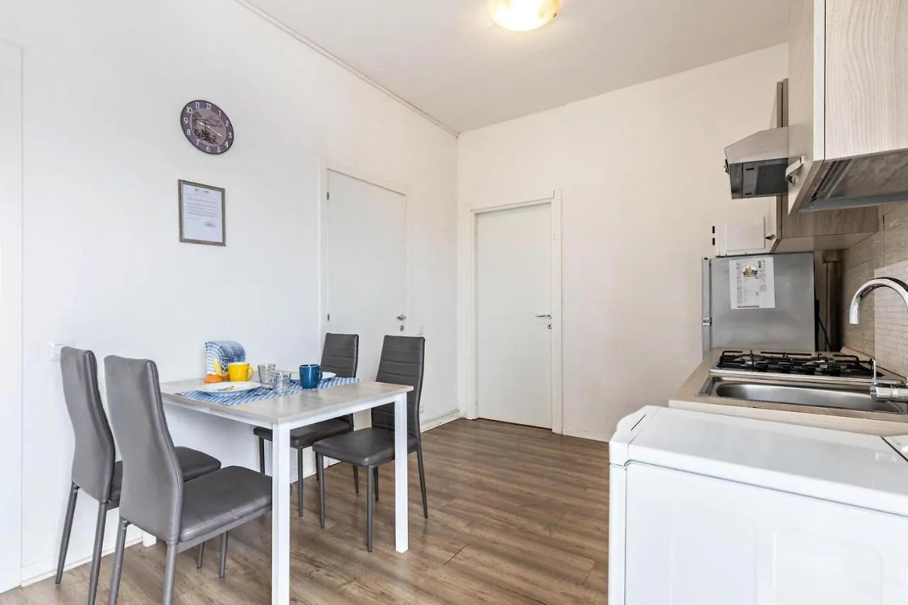 Appartement La Terrazza à Peschiera del Garda 0*,